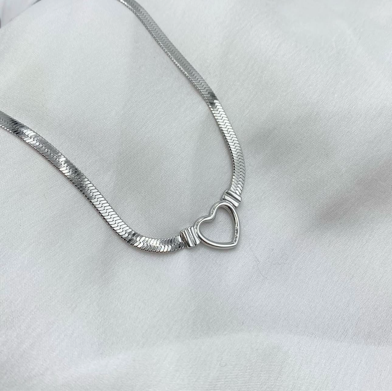 Collana Cuore Vuoto