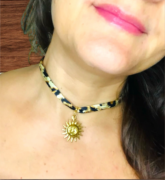 Choker Sole